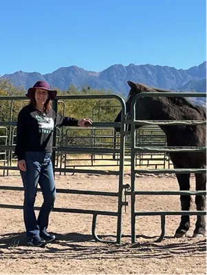 Cómo fortalecer la conexión con tu caballo a través de la empatía y la comunicación no verbal - Jinete